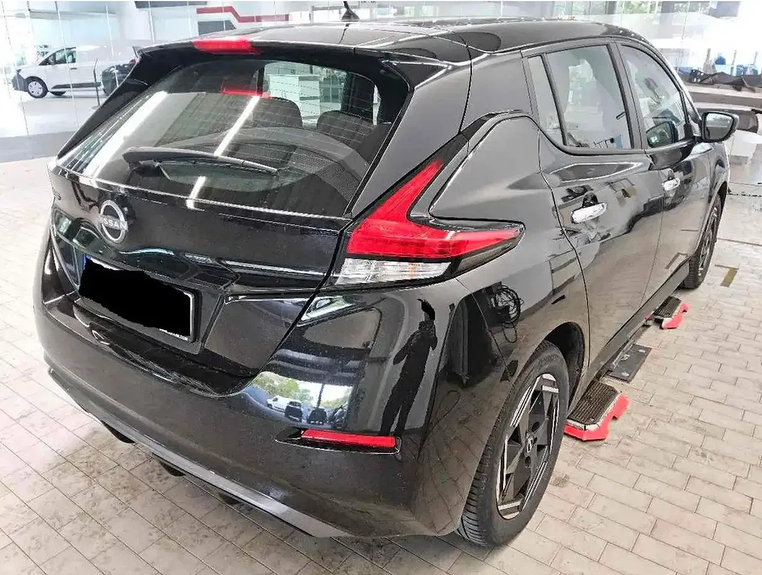 Nissan Leaf Acenta - Thumbnail 4