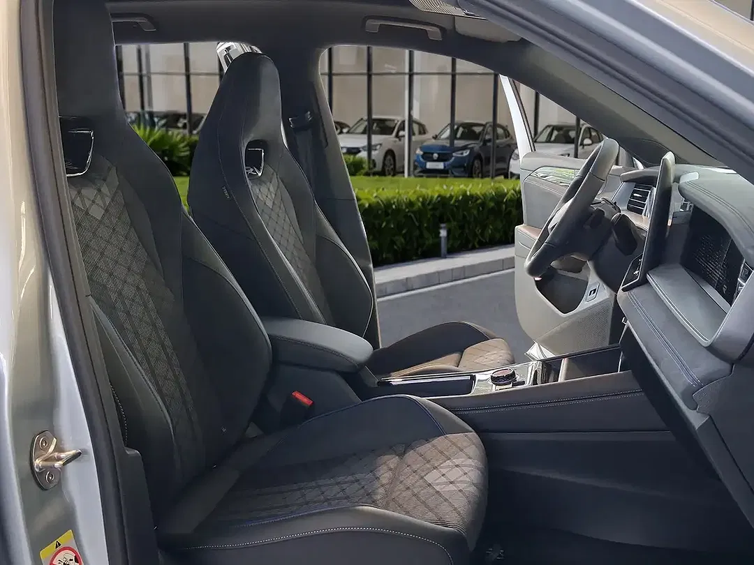 Volkswagen Tayron 1.5 eHybrid DSG R-Line Black Style - Thumbnail 8