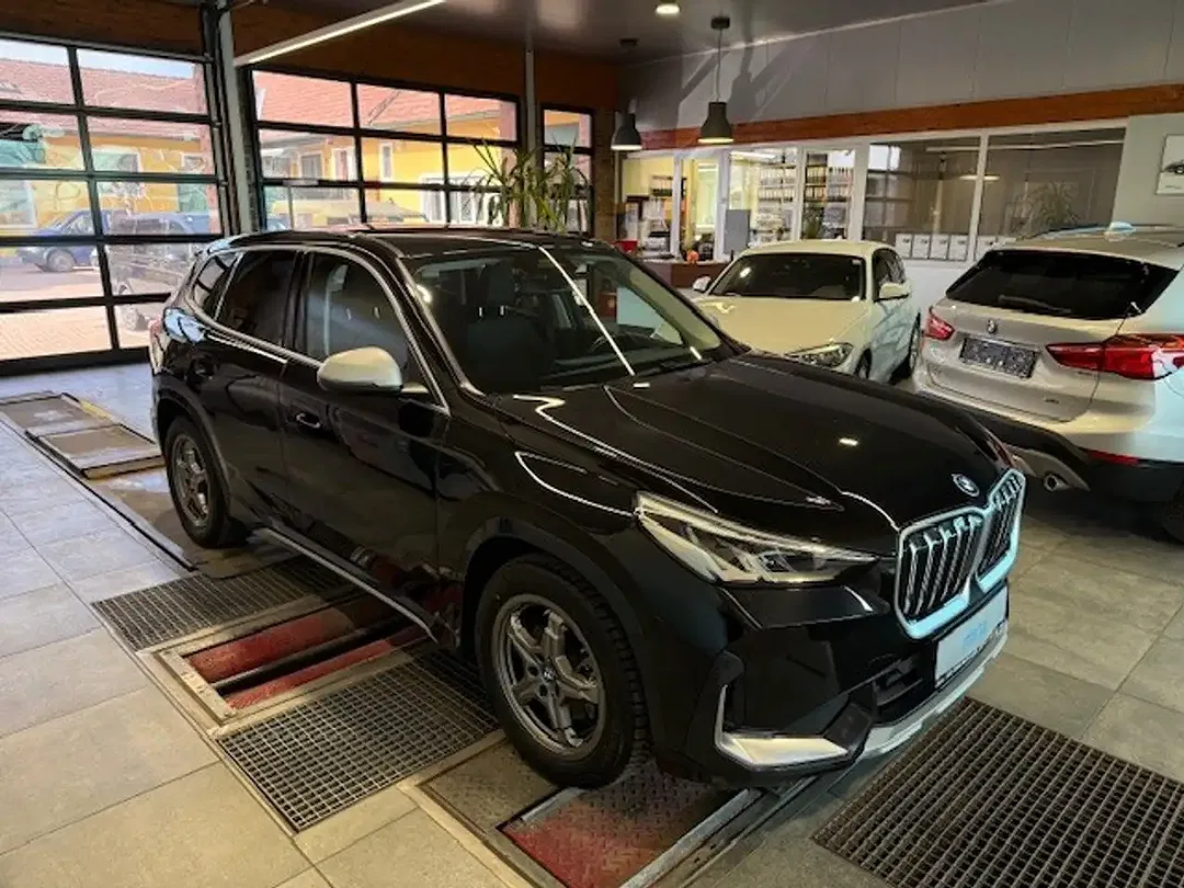BMW iX1 xDrive - foto 2