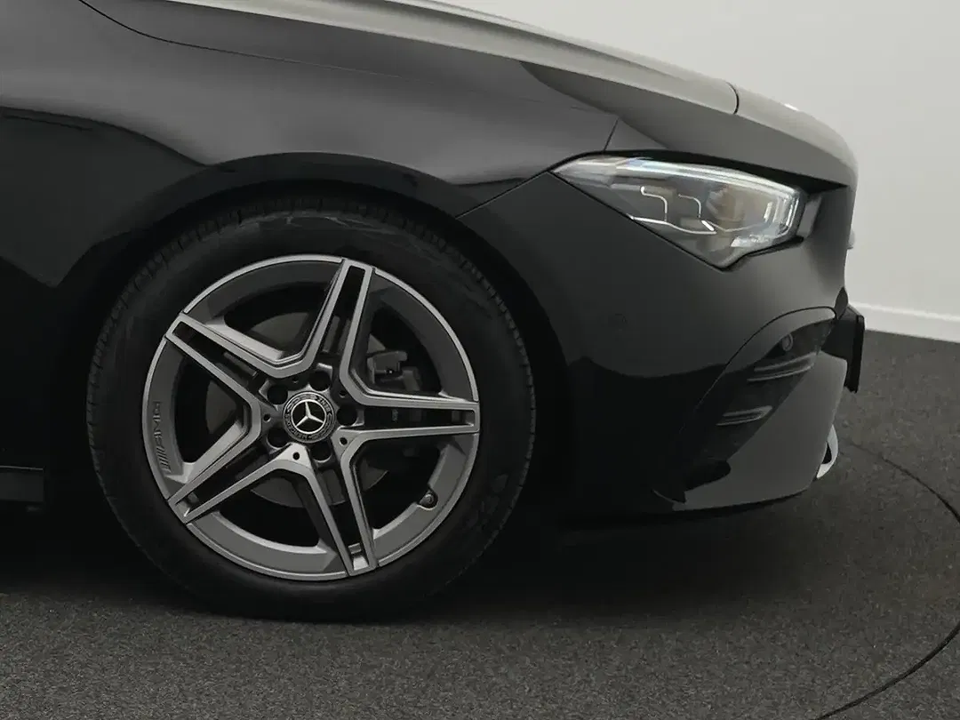 Mercedes-Benz CLA 180 MBUX AMG Line - Thumbnail 6
