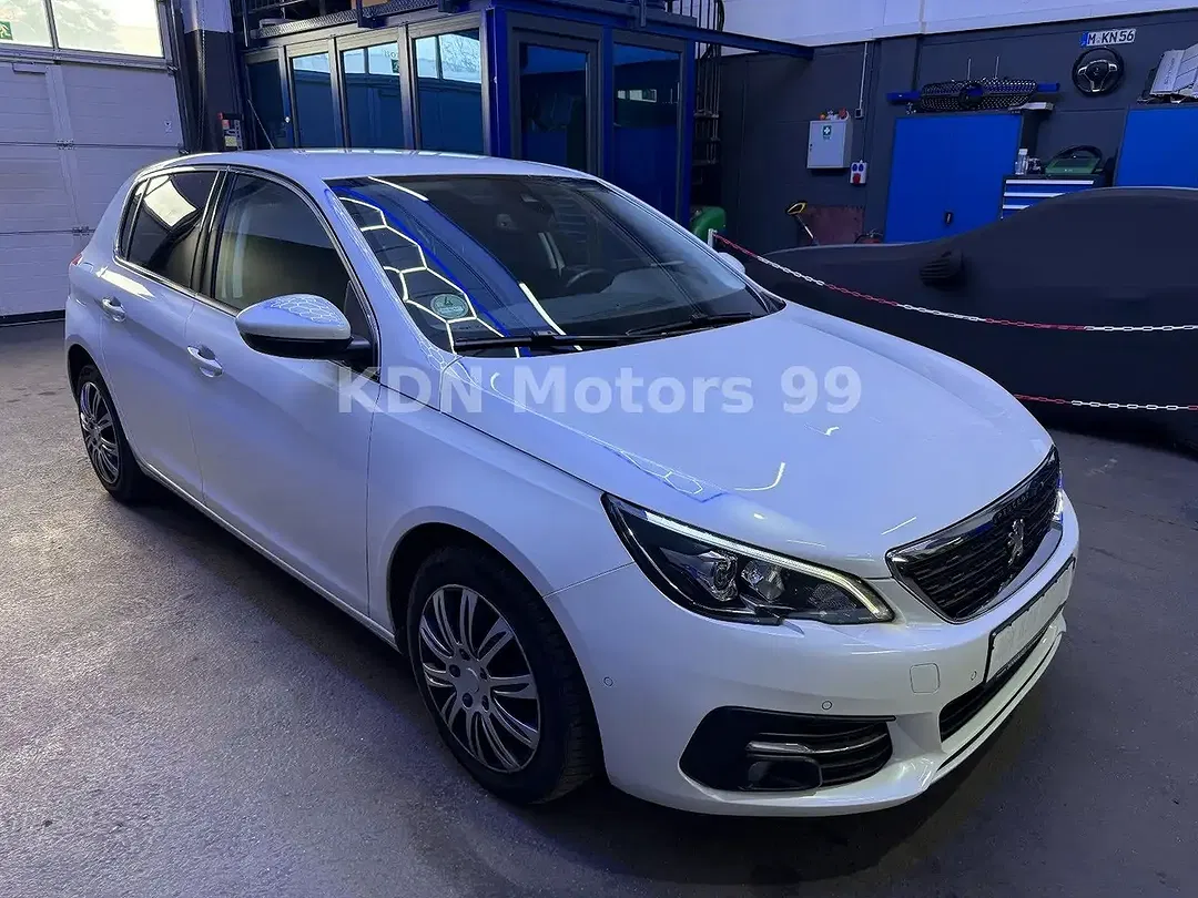 Peugeot 308 BlueHDi Allure Pack - Thumbnail 3