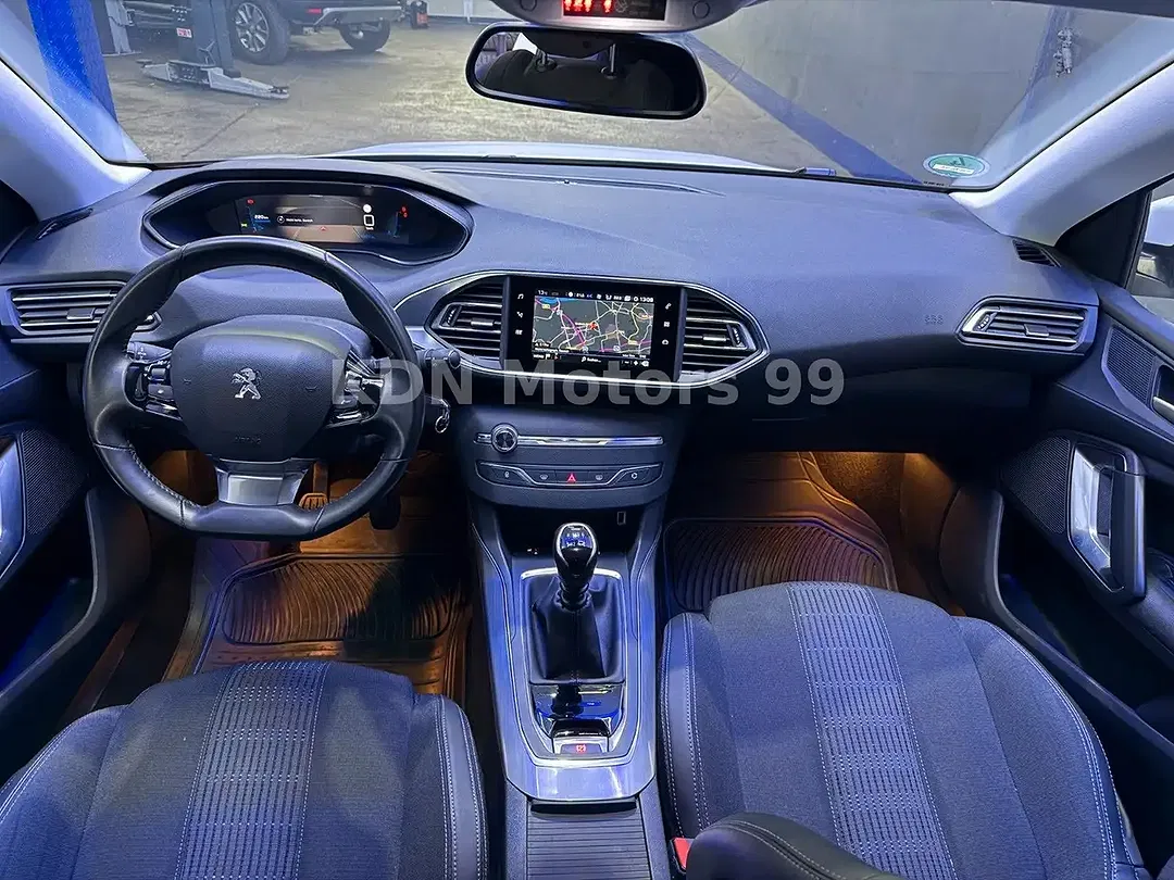 Peugeot 308 BlueHDi Allure Pack - Thumbnail 9