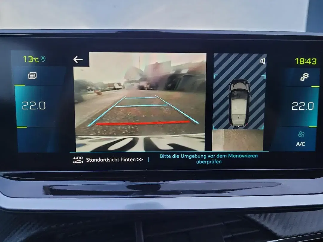 Peugeot 208 Allure Pack - Thumbnail 10