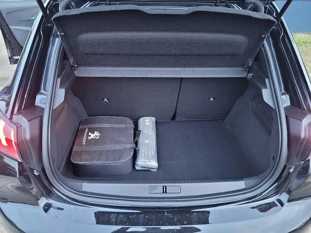 Peugeot 208 Allure Pack - Thumbnail 7