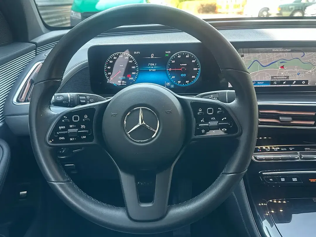 Mercedes-Benz EQC 400 4MATIC MBUX - Thumbnail 16