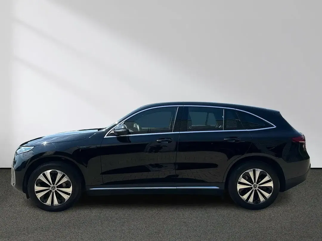 Mercedes-Benz EQC 400 4MATIC MBUX - Thumbnail 2