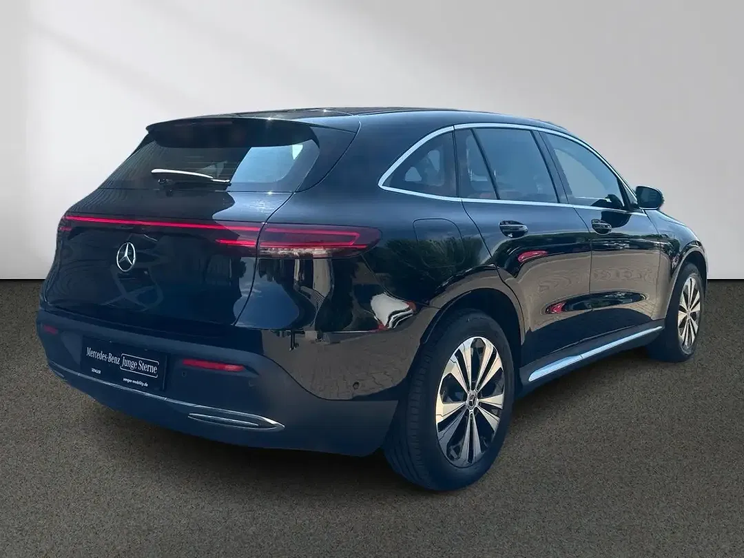 Mercedes-Benz EQC 400 4MATIC MBUX - Thumbnail 3