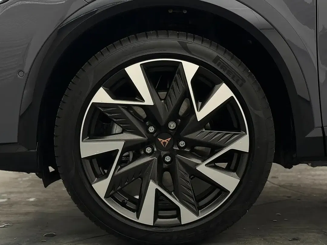 CUPRA Formentor 2.0 TSI 4Drive Matrix LED - Thumbnail 12