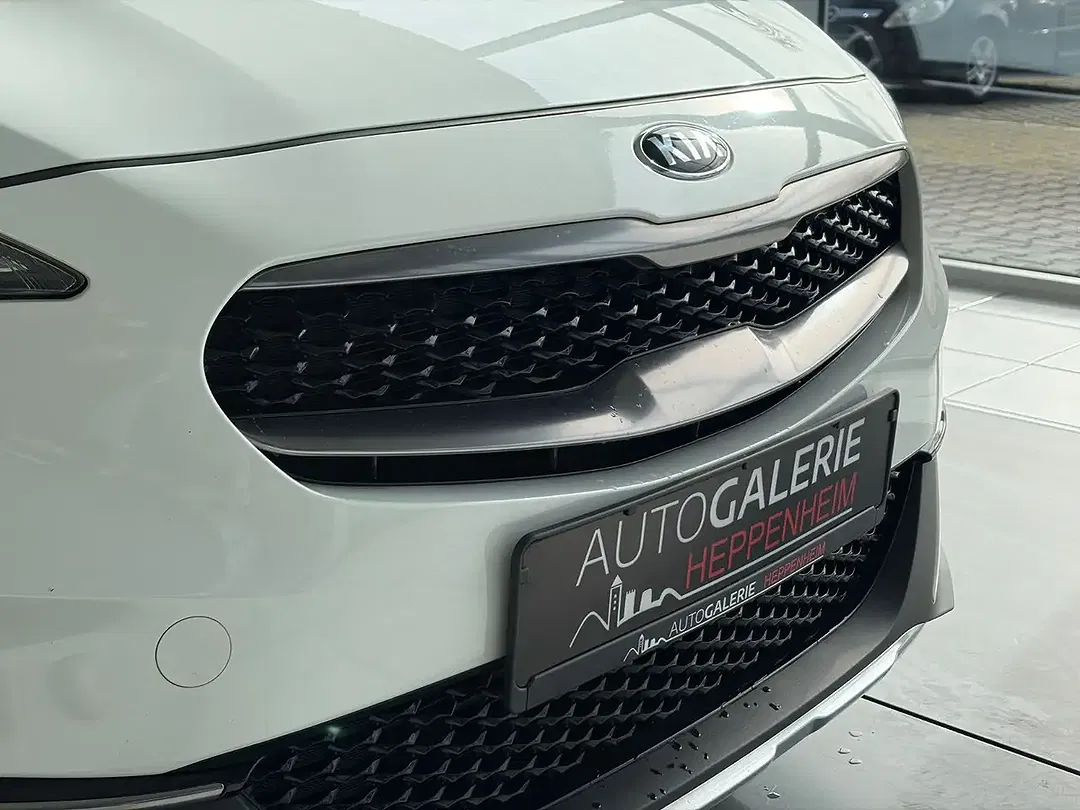 Kia XCeed Edition - Thumbnail 3