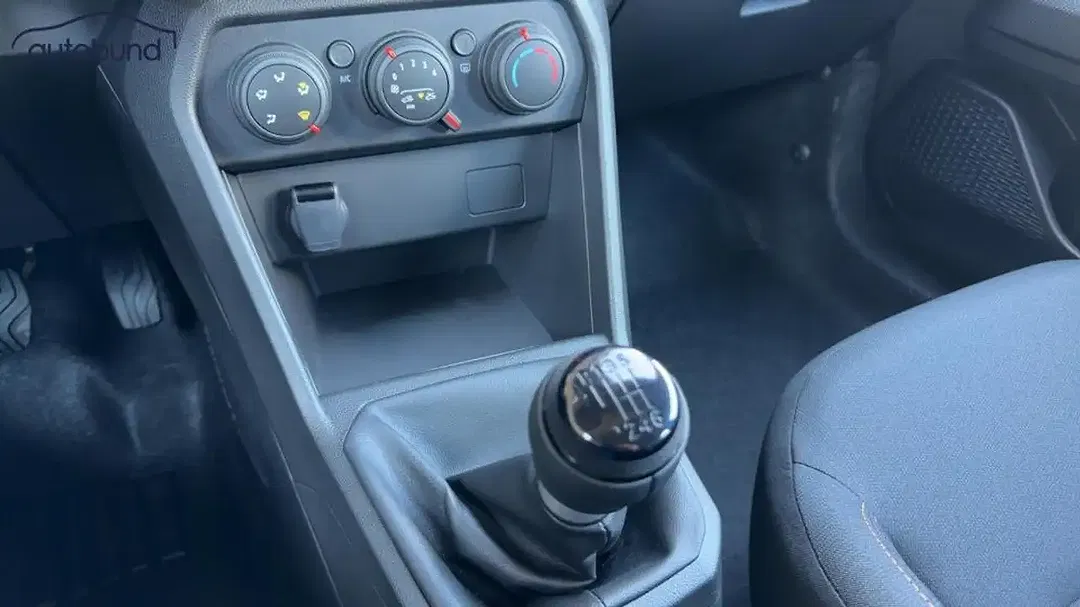 Dacia Sandero TCe Stepway Essential - Thumbnail 12