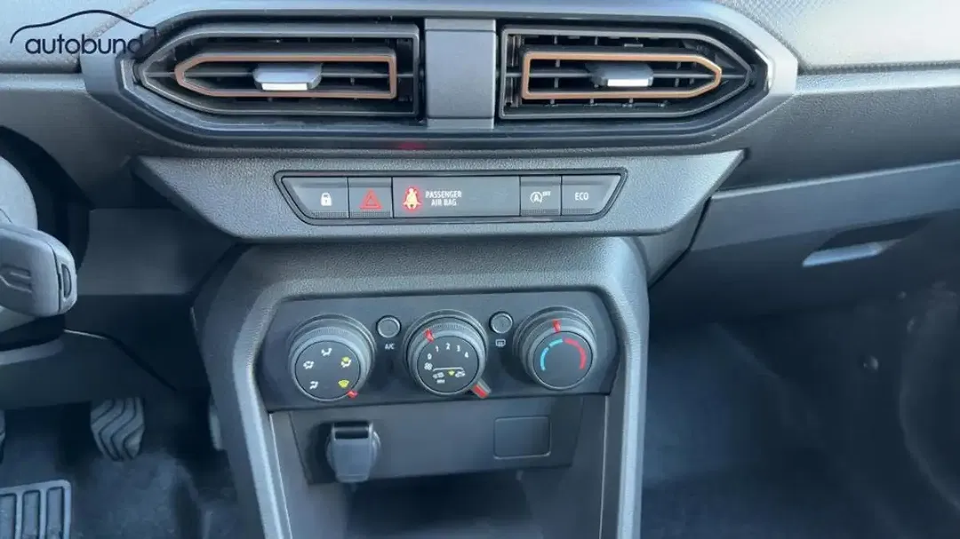 Dacia Sandero TCe Stepway Essential - Thumbnail 13