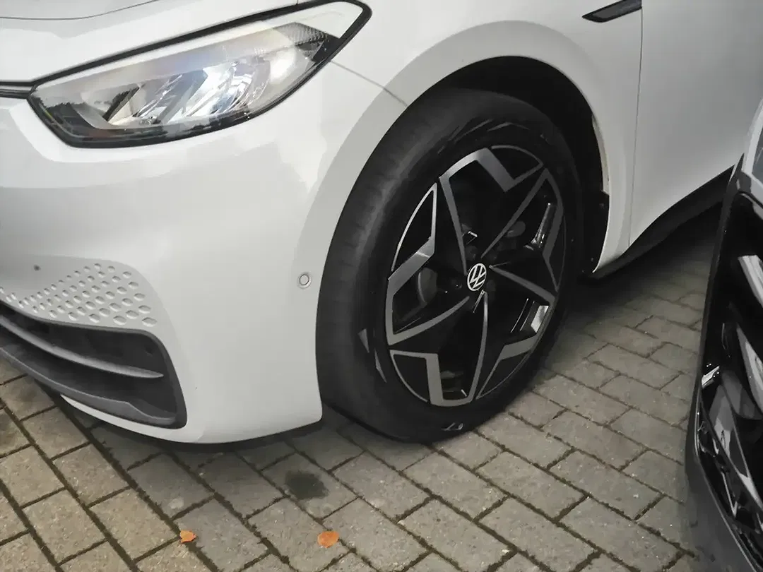 Volkswagen ID.3 Pro S - Thumbnail 2