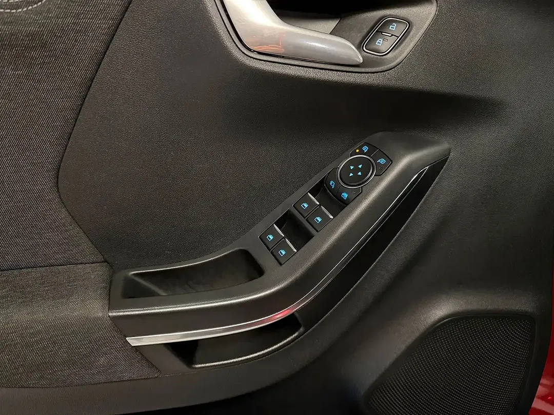 Ford Puma Titanium - Thumbnail 11