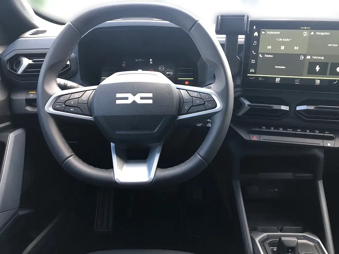 Dacia Duster Hybrid Journey - Thumbnail 6