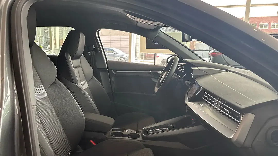 Audi A3 TFSI e S line - Thumbnail 10