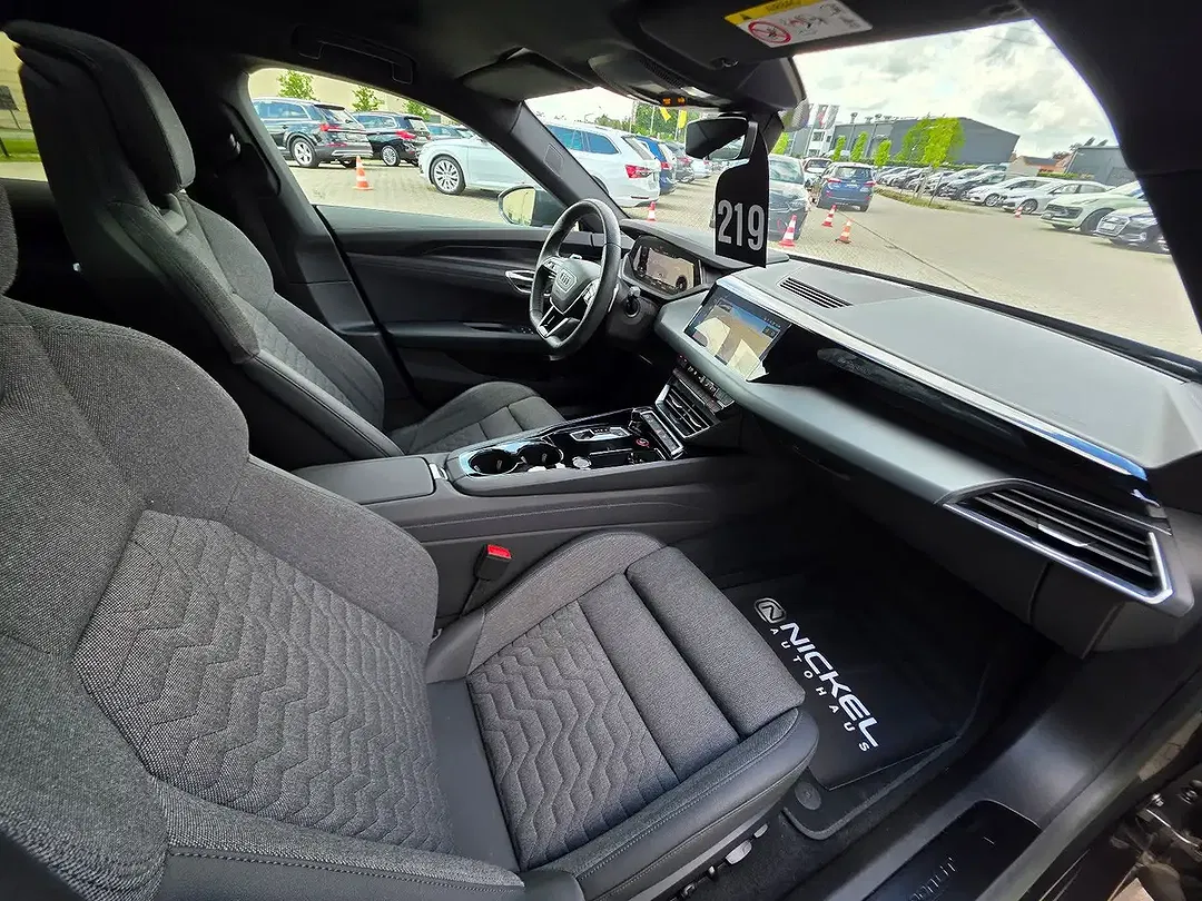 Audi e-tron GT quattro Matrix LED - Thumbnail 16