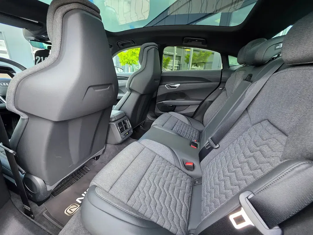 Audi e-tron GT quattro Matrix LED - Thumbnail 24