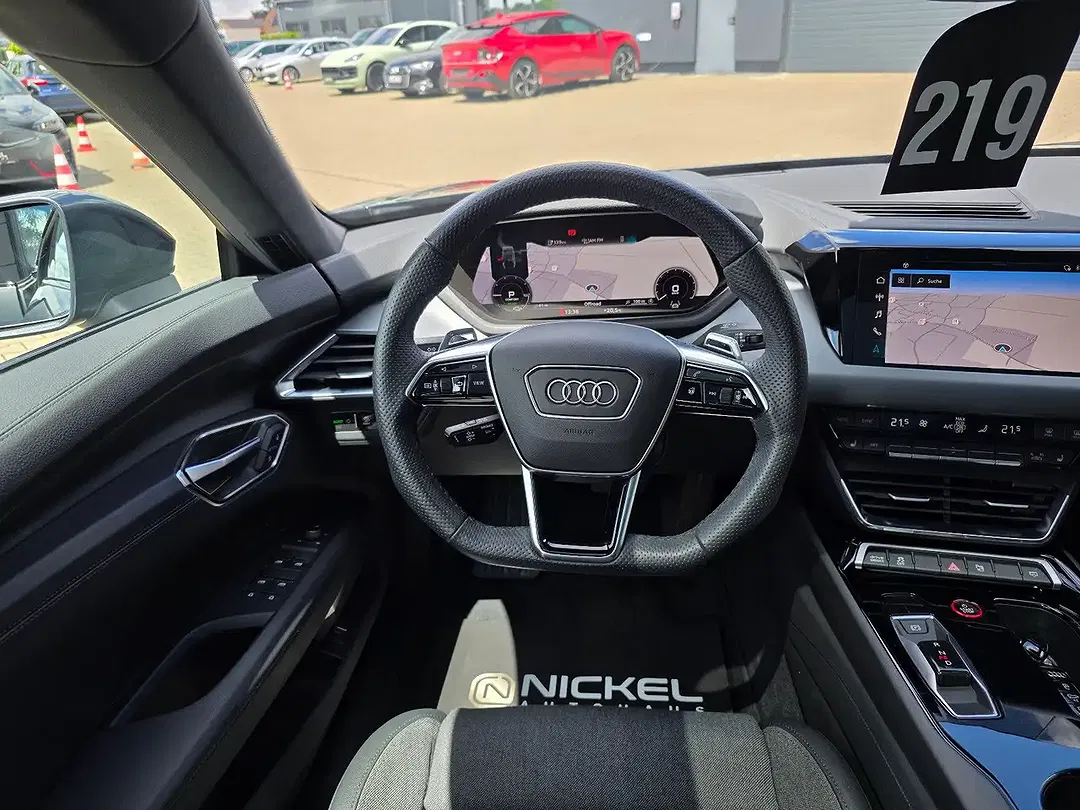 Audi e-tron GT quattro Matrix LED - Thumbnail 33