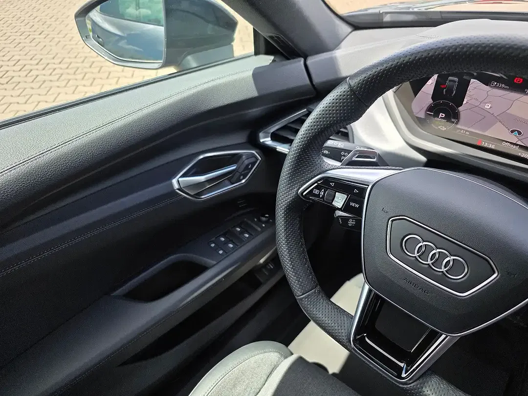 Audi e-tron GT quattro Matrix LED - Thumbnail 36
