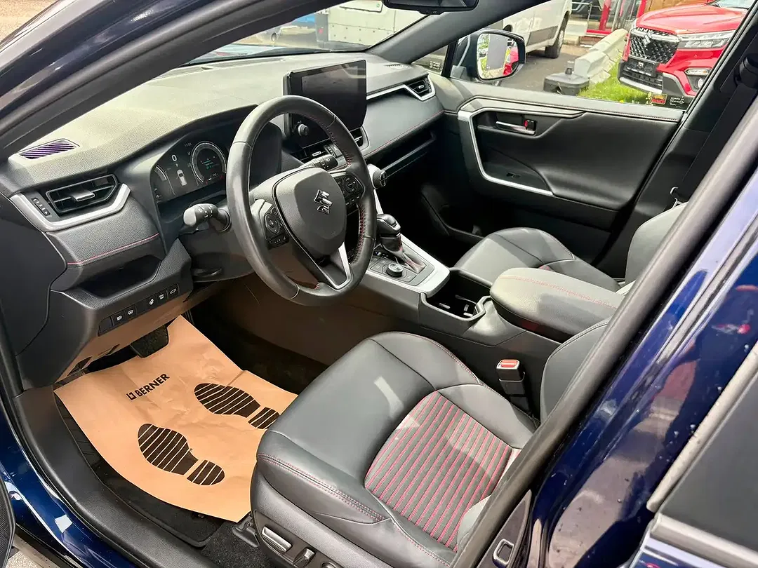 Suzuki Across GLX - Thumbnail 8