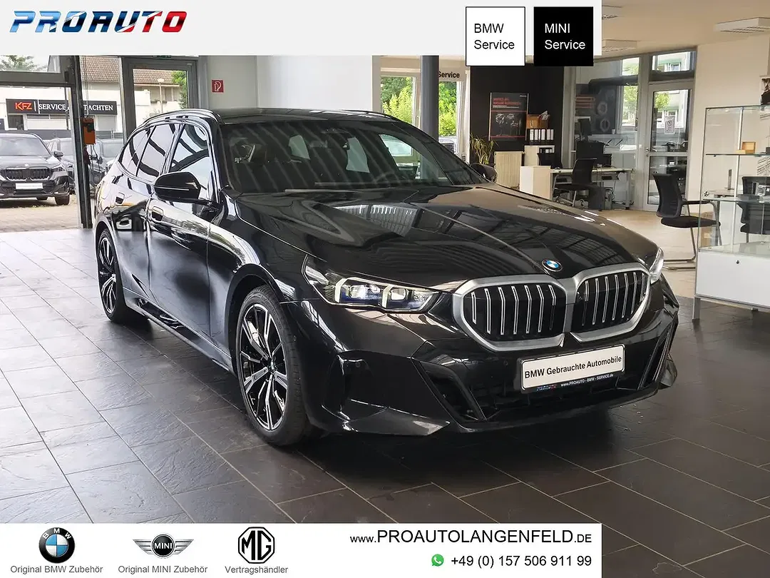 BMW 520 xDrive M Sport Touring - Thumbnail 1