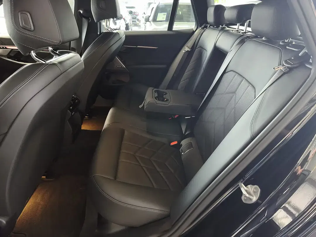 BMW 520 xDrive M Sport Touring - Thumbnail 15