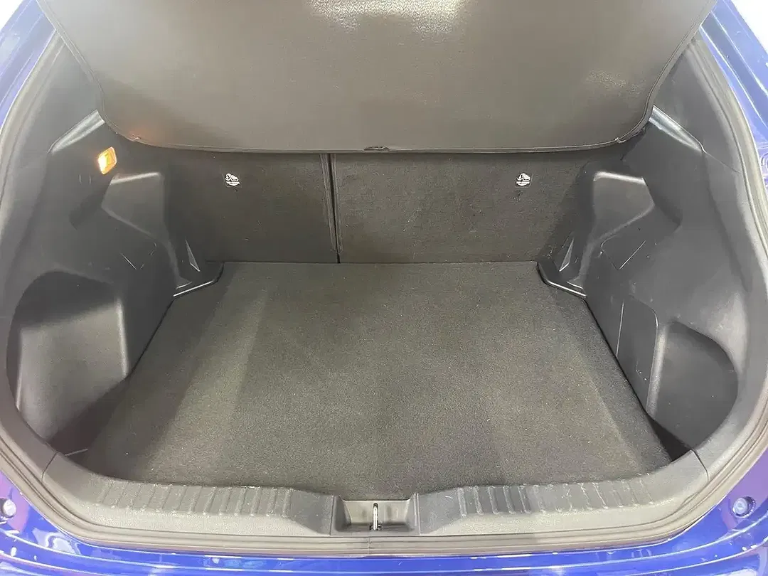 Toyota Yaris Cross Hybrid Team Deutschland - Thumbnail 14