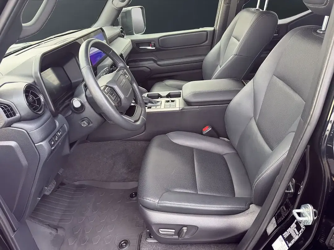 Toyota Land Cruiser 2.8 4x4 Executive - Thumbnail 12