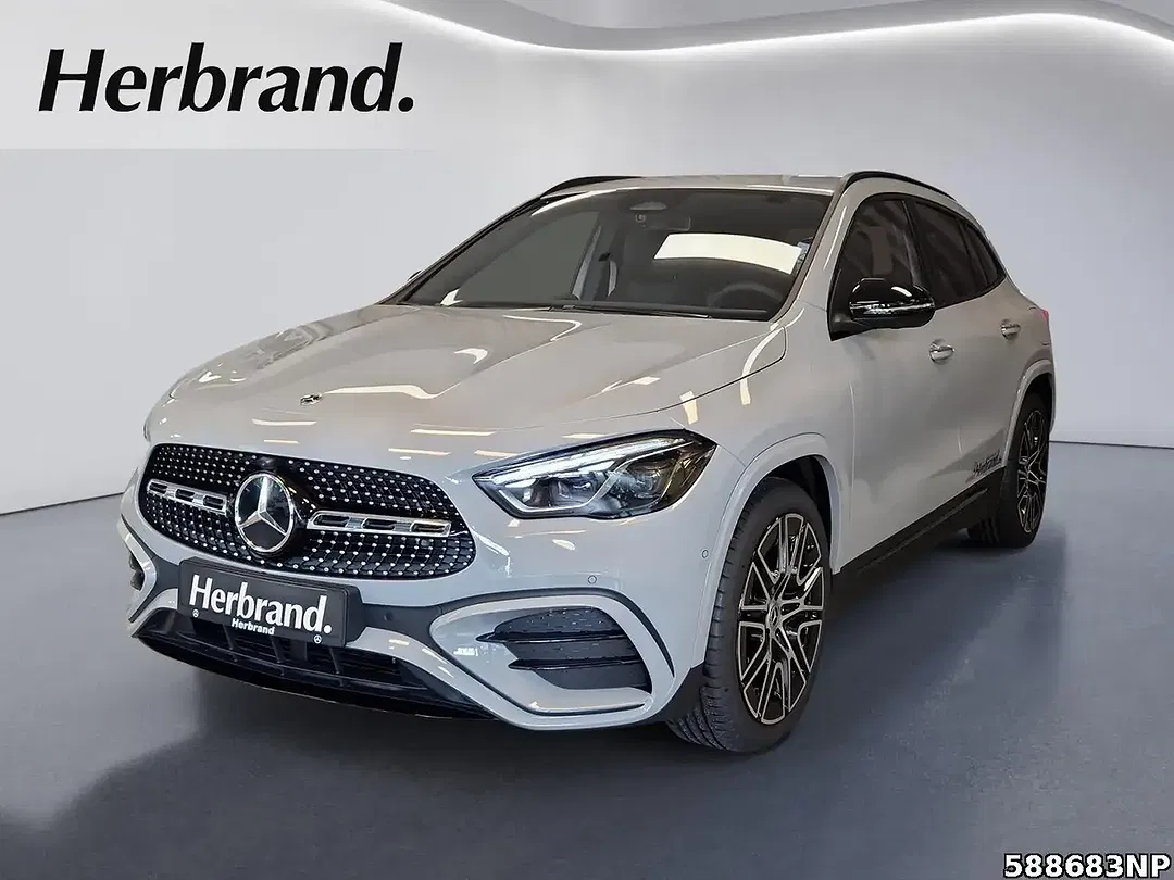 Mercedes-Benz GLA 200 - foto 1