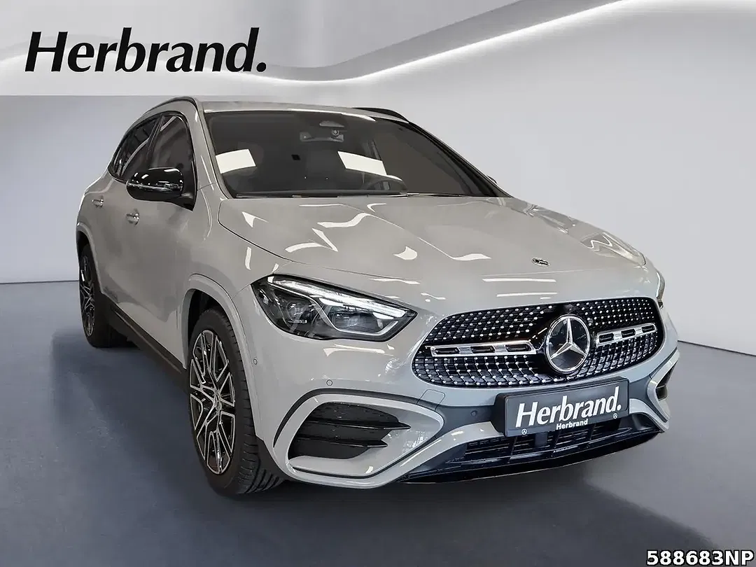 Mercedes-Benz GLA 200 - foto 2