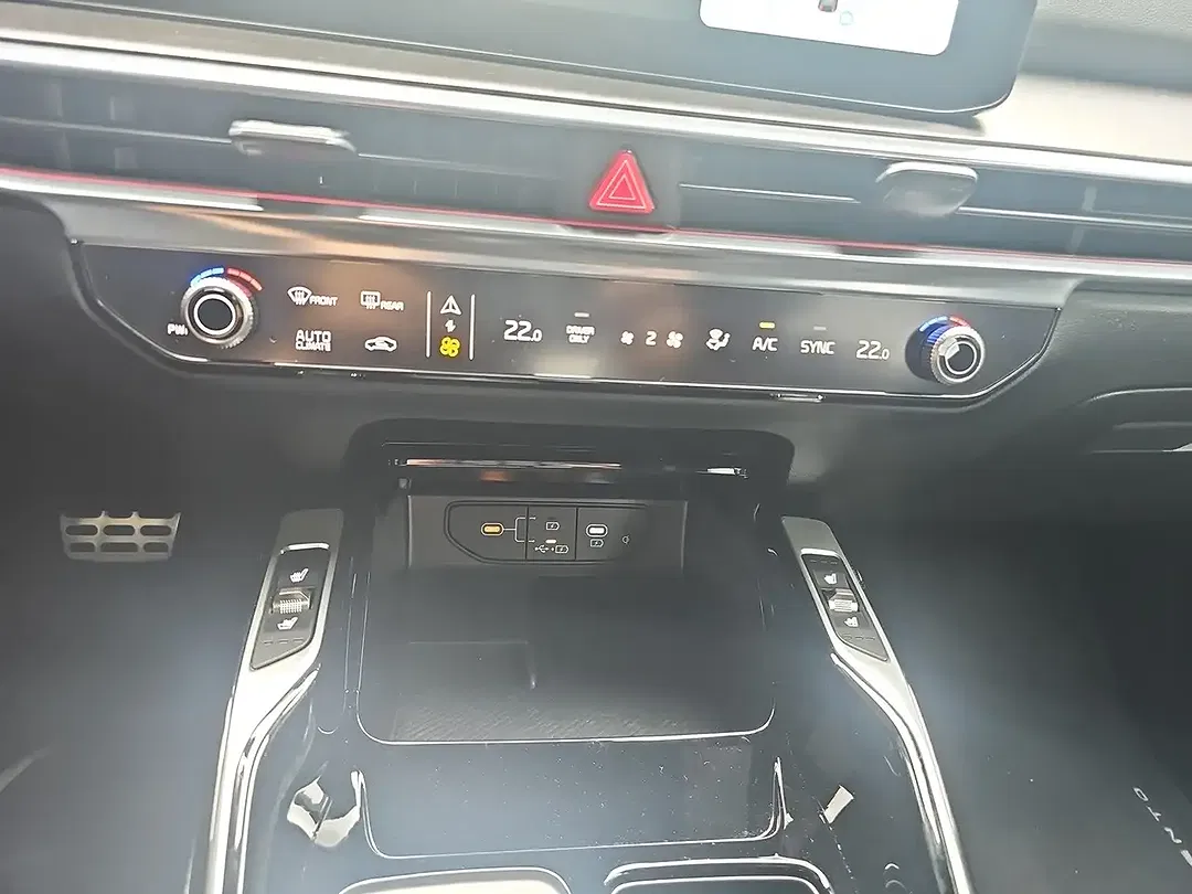 Kia Sorento 1.6 T-GDI Platinum - Thumbnail 9