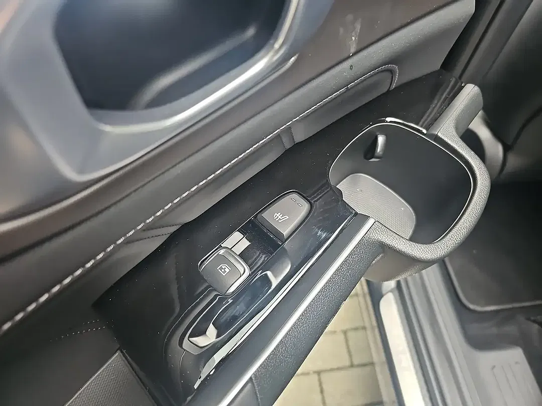 Kia Sorento 1.6 T-GDI Platinum - Thumbnail 12