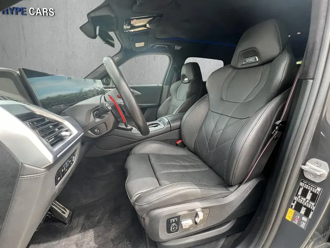 BMW XM Lounge - Thumbnail 5
