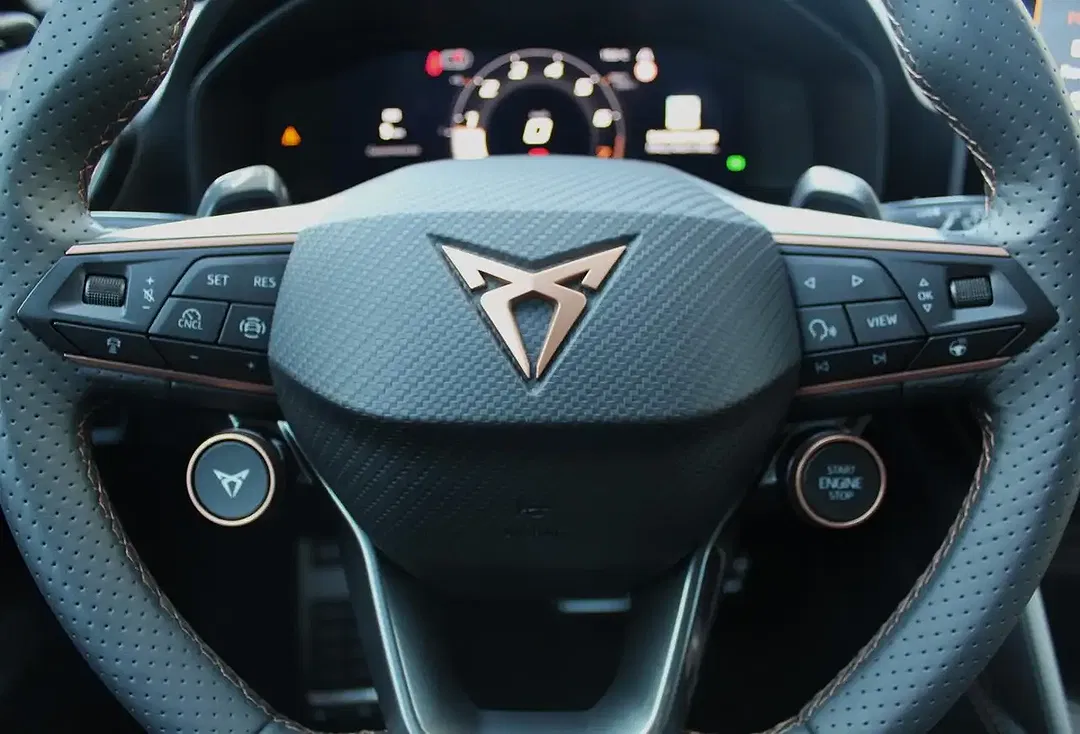 CUPRA Leon 1.5 eTSI AUT Sportstourer - Thumbnail 12