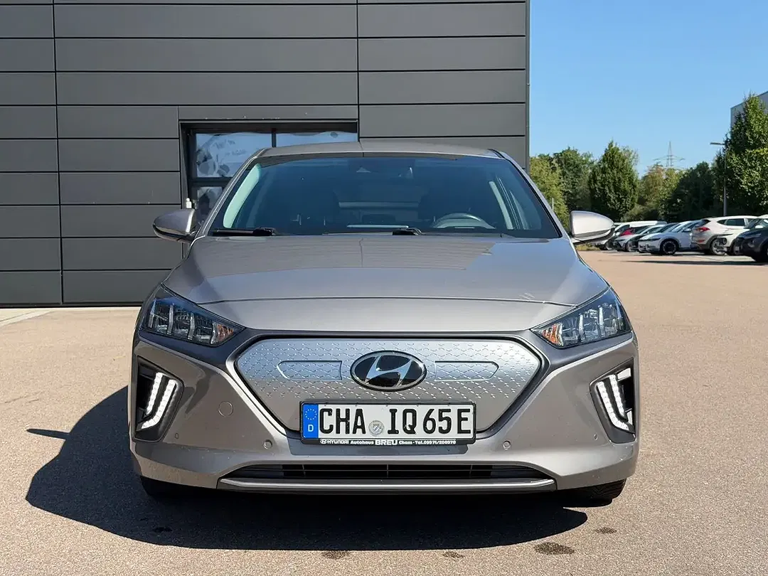 Hyundai IONIQ Prime - Thumbnail 4