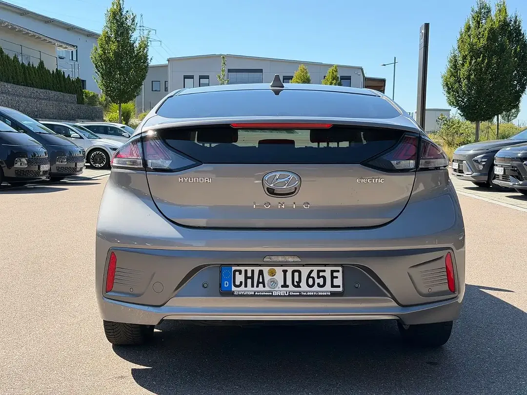 Hyundai IONIQ Prime - Thumbnail 5