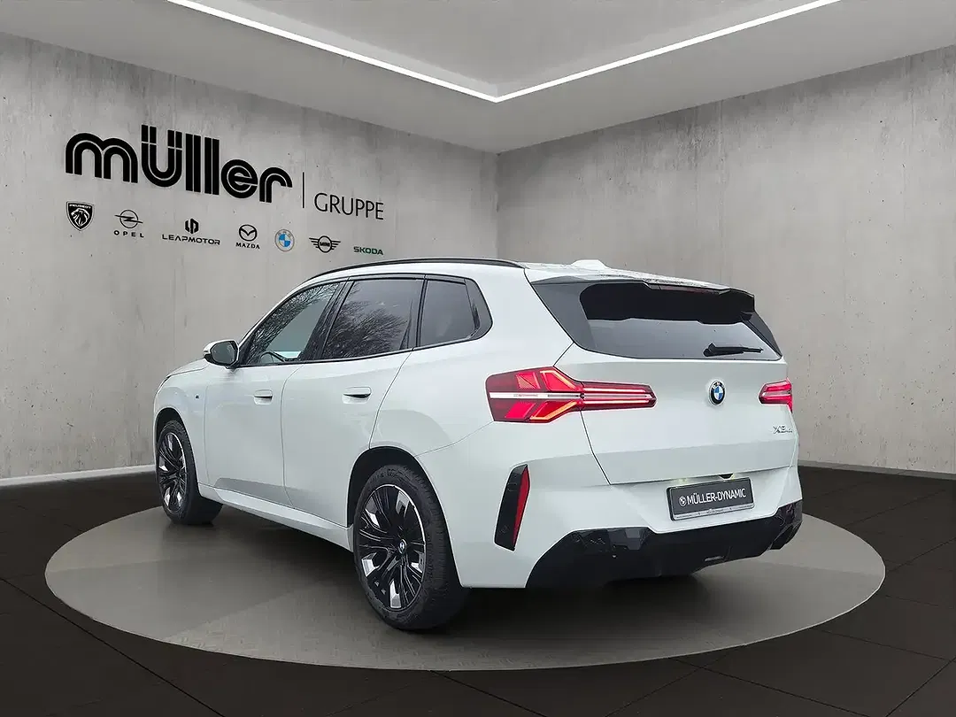 BMW X3 xDrive M Sport - Thumbnail 4