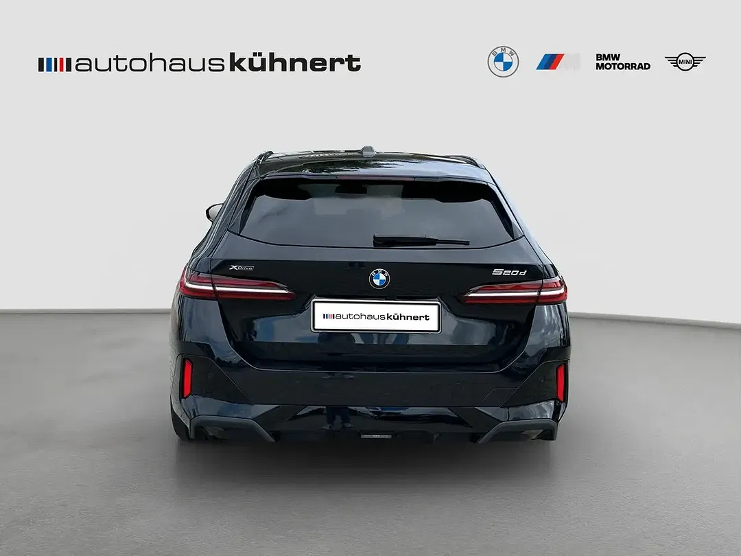 BMW 520 xDrive Touring M Sport - Thumbnail 5