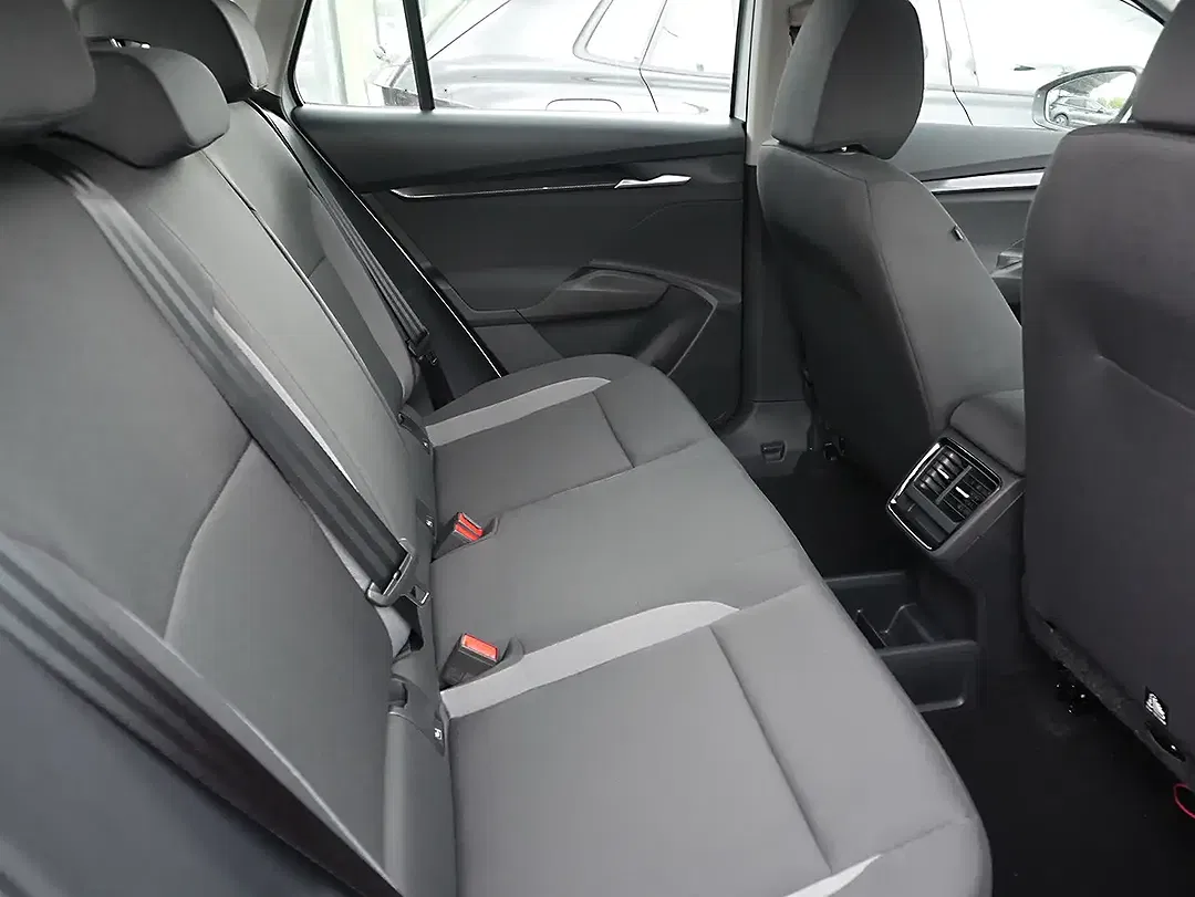 Skoda Elroq 50 DSG - Thumbnail 10