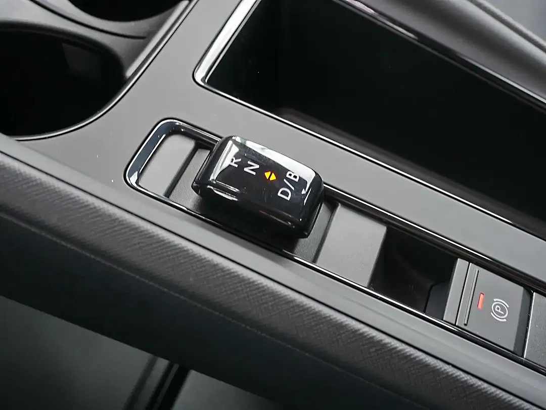 Skoda Elroq 50 DSG - Thumbnail 13