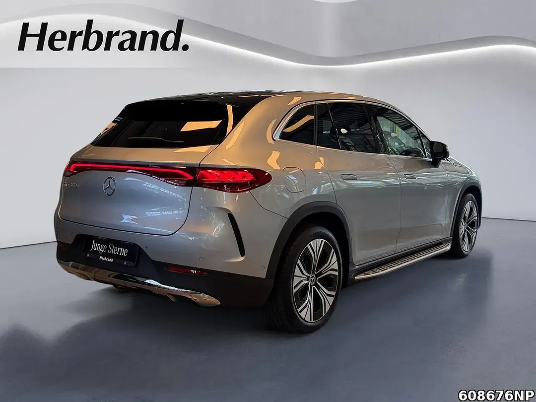 Mercedes-Benz EQE SUV 350 EQ - Thumbnail 3