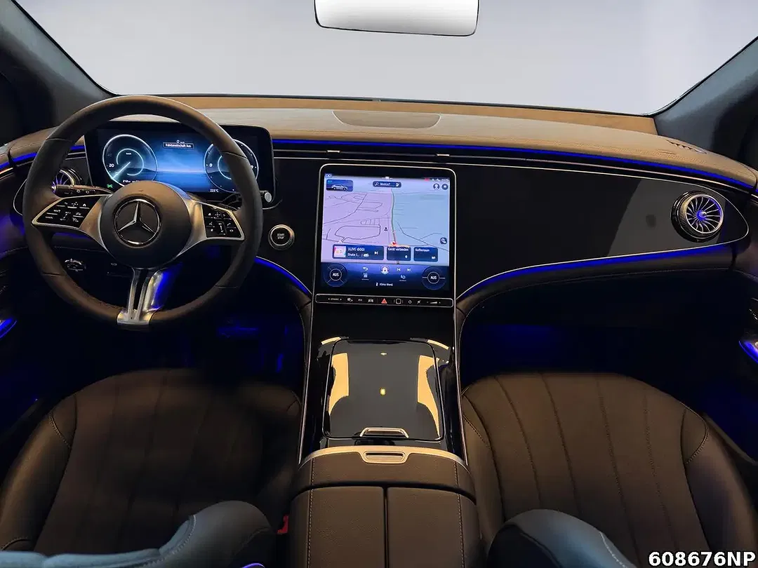 Mercedes-Benz EQE SUV 350 EQ - Thumbnail 9