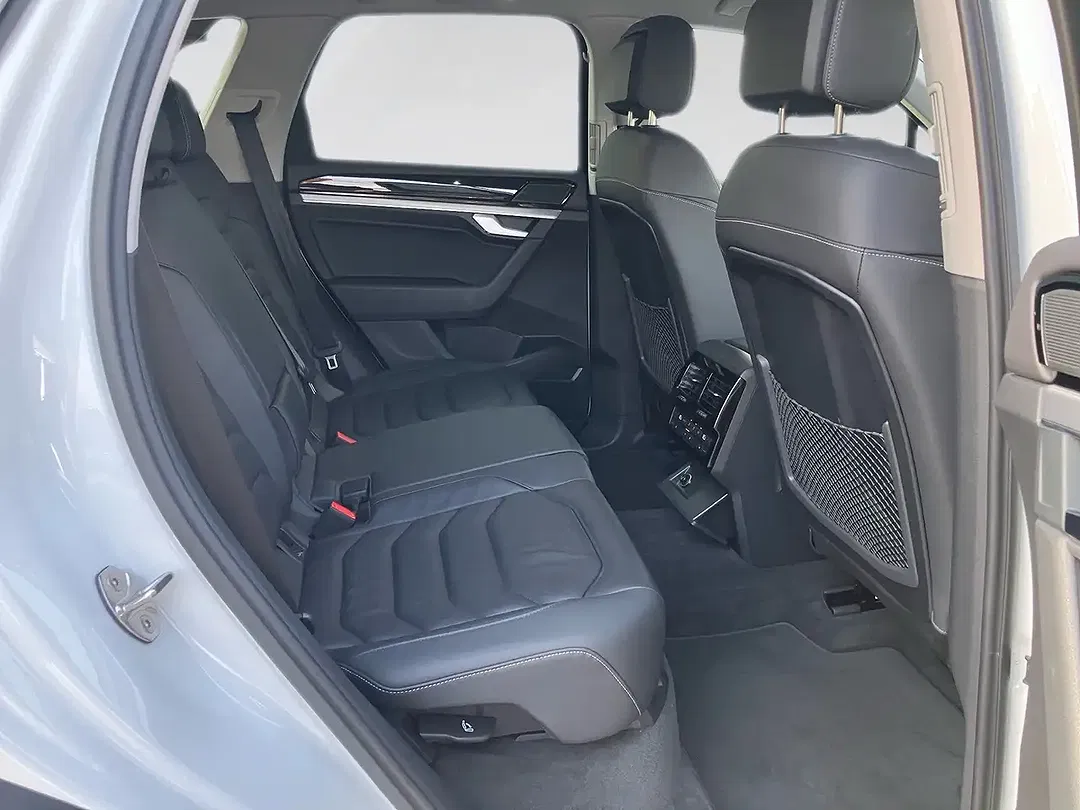Volkswagen Touareg 3.0 TDI 4Motion R-Line - Thumbnail 9
