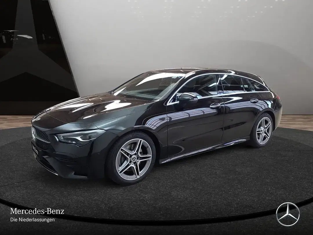 Mercedes-Benz CLA 220 AMG - Thumbnail 1