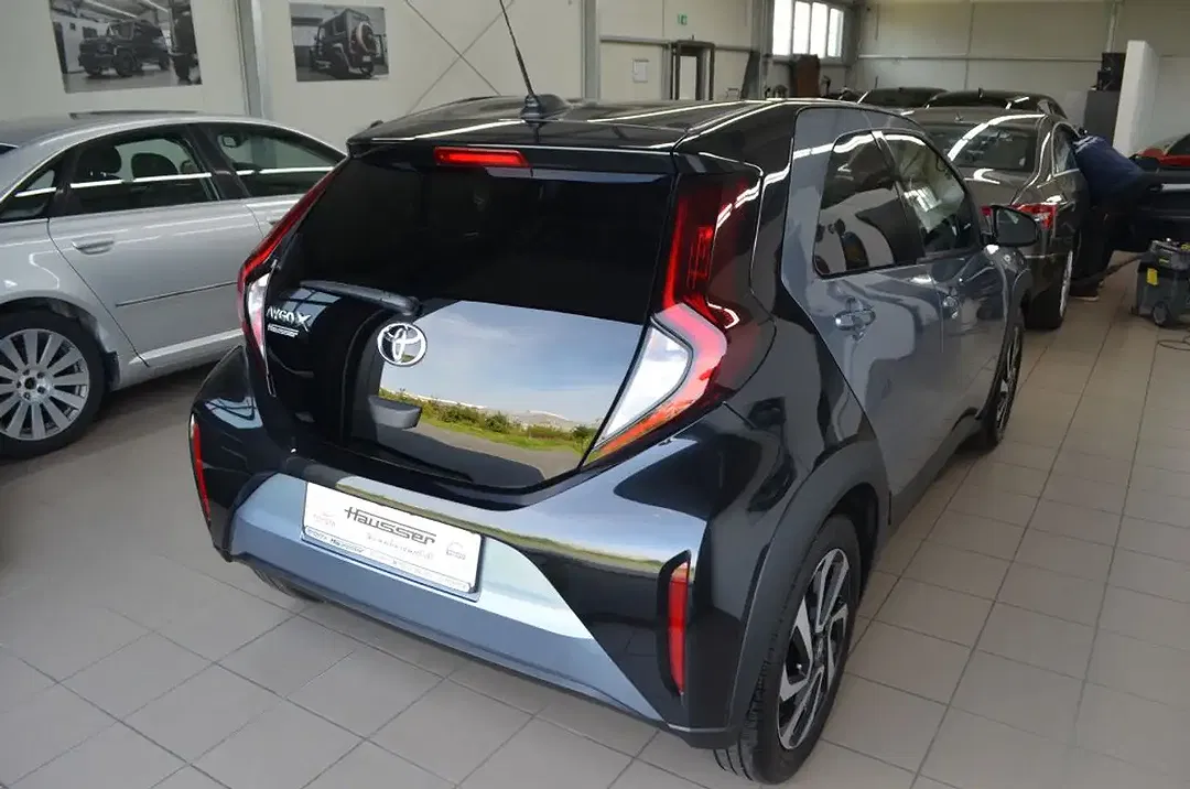 Toyota Aygo X Teamplayer - Thumbnail 8