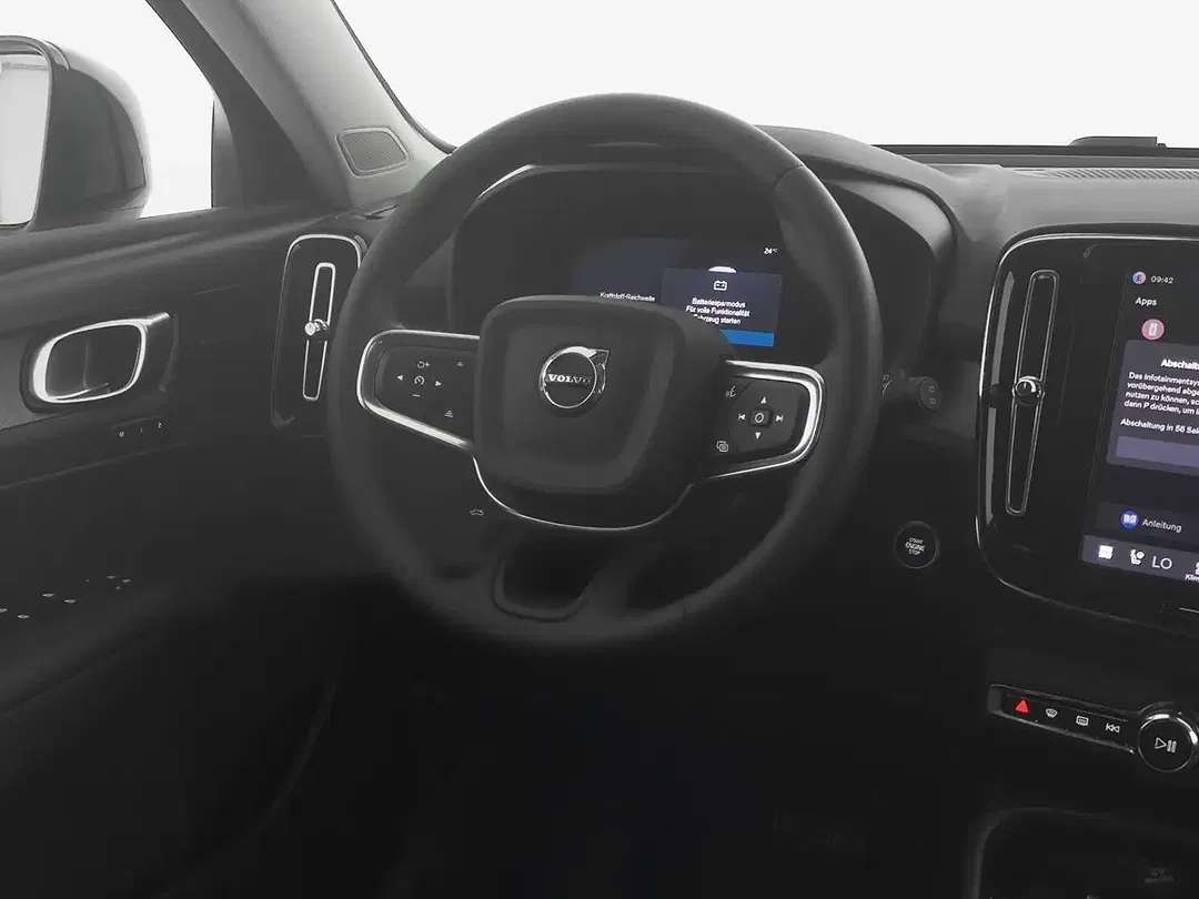 Volvo XC40 B3 Plus Dark - Thumbnail 4