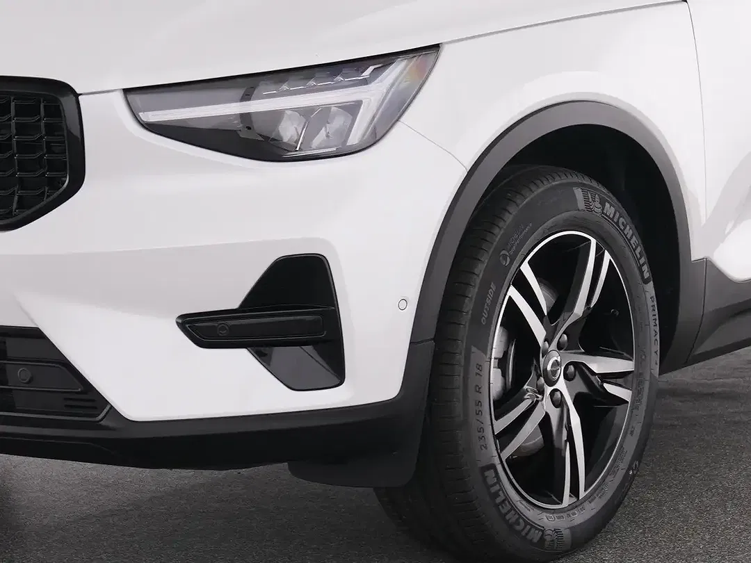 Volvo XC40 B3 Plus Dark - Thumbnail 8