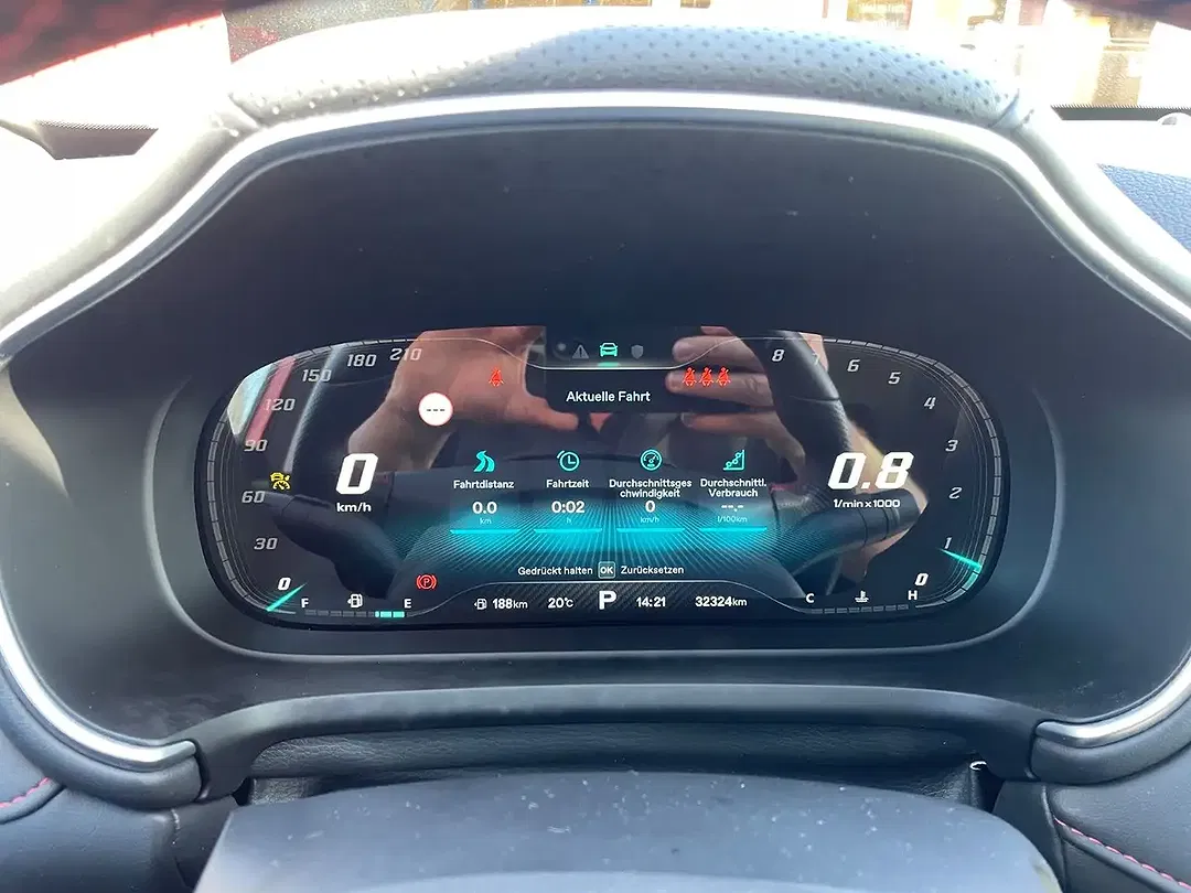 MG HS 1.5 - Thumbnail 12