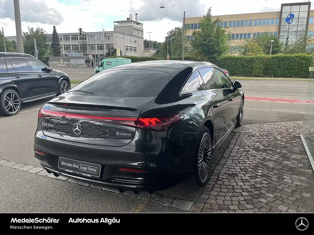 Mercedes-Benz EQS 580 4MATIC AMG Night - Thumbnail 3
