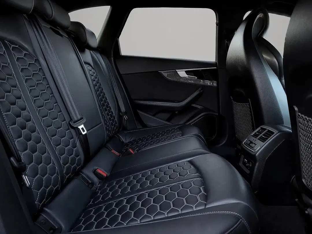 Audi RS4 2.9 TFSI quattro Avant - Thumbnail 12